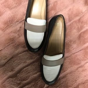 Naturalizer loafers